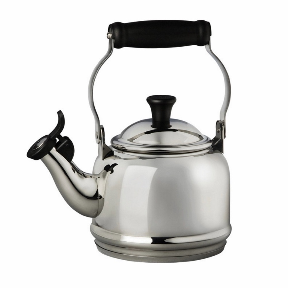 Le Creuset Stainless Steel Demi Kettle. 1.2 Qt. Excellent Condition.